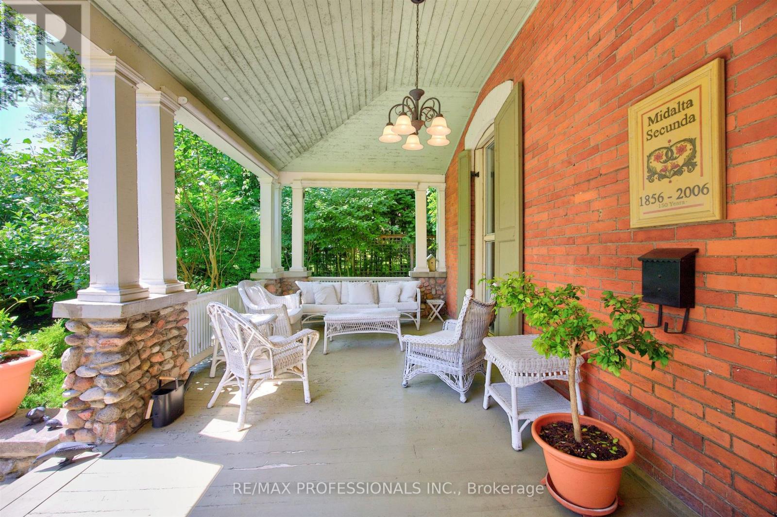 26 BEDFORD STREET - 5