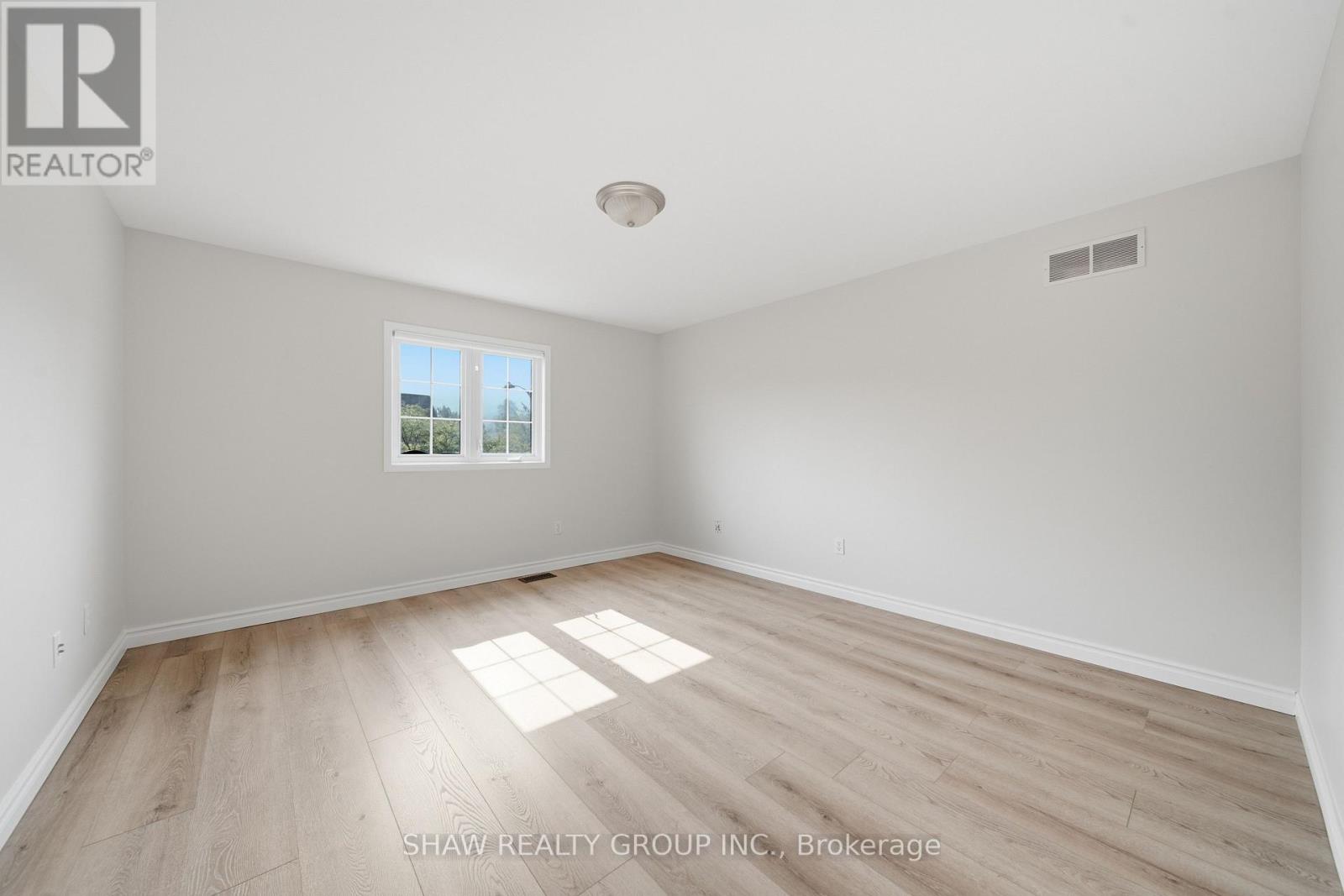 610 VIOLET STREET - Image 29