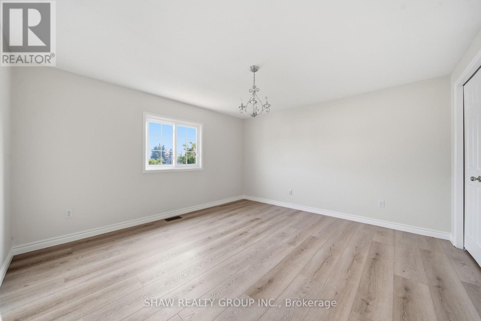 610 VIOLET STREET - Image 32