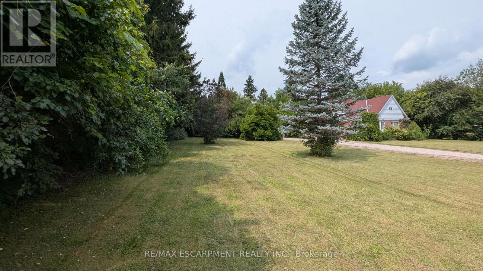 127 BRANT ROAD - 10