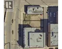 9905 100 Street, Peace River, AB T8S1S1 Photo 8