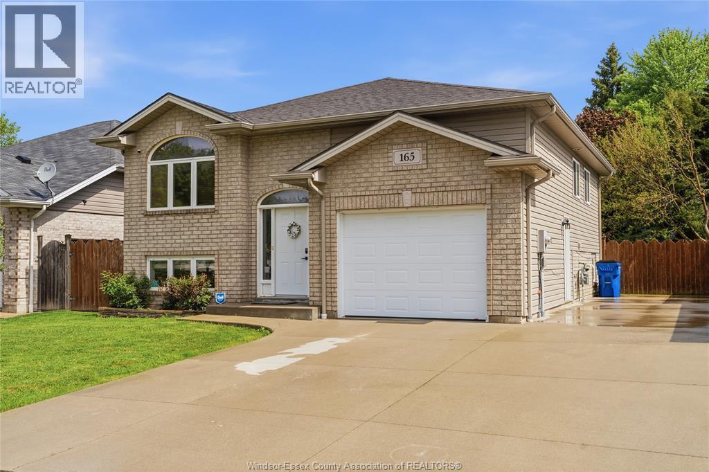 165 THOMAS AVENUE - 3