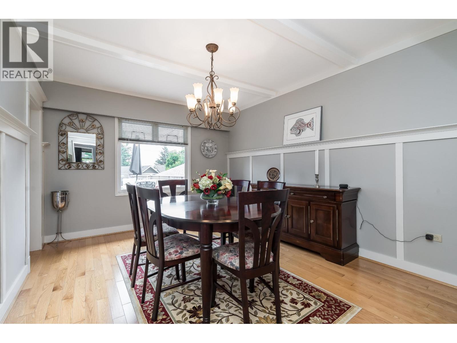 324 CHURCHILL AVENUE, New Westminster