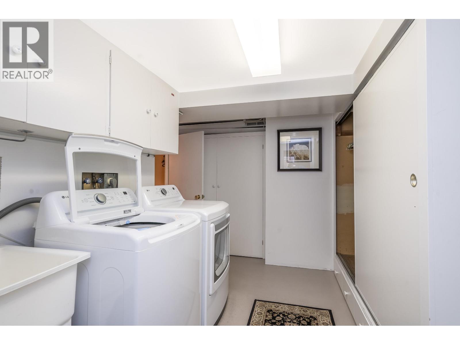 324 CHURCHILL AVENUE, New Westminster