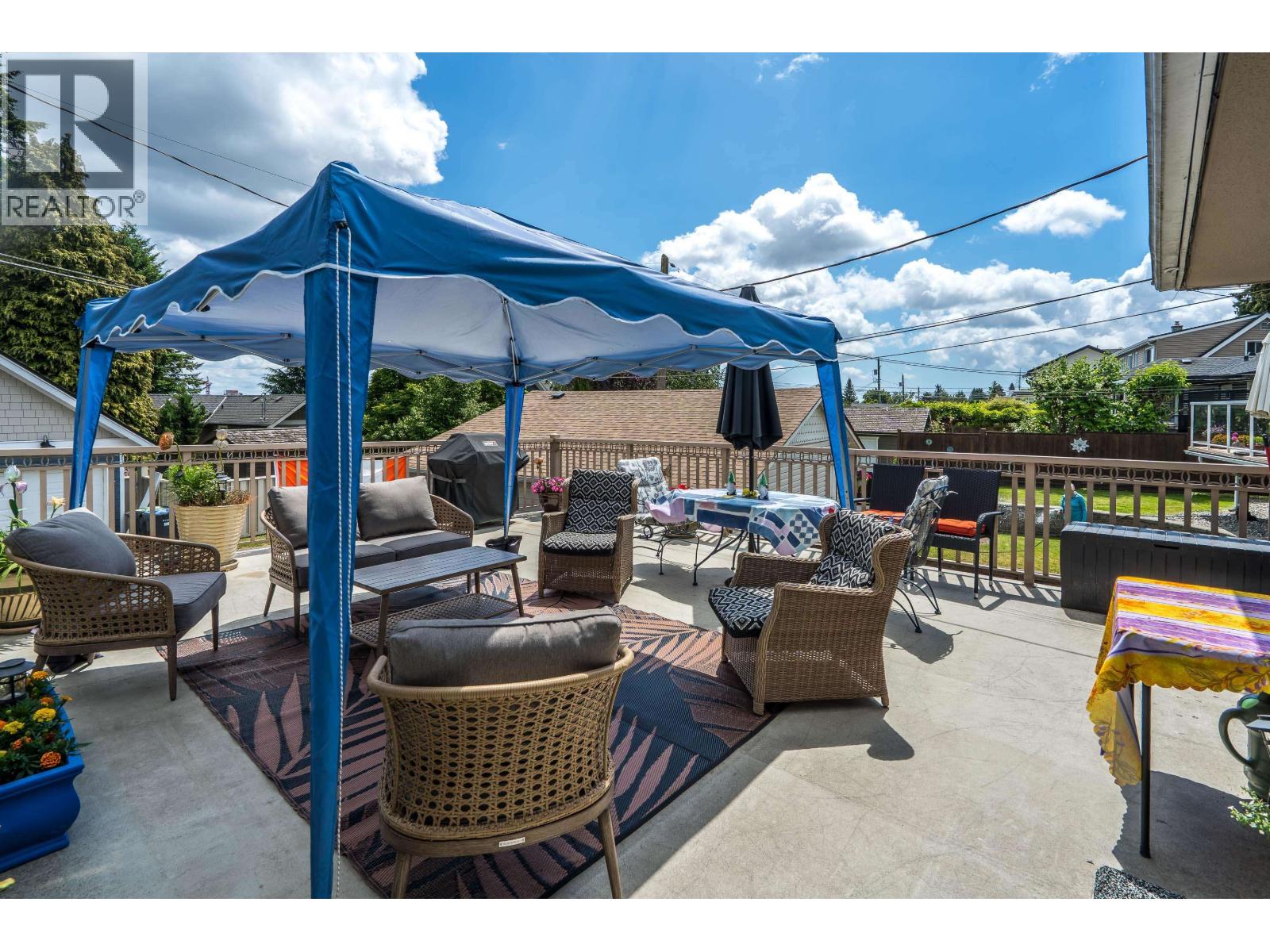 324 CHURCHILL AVENUE, New Westminster