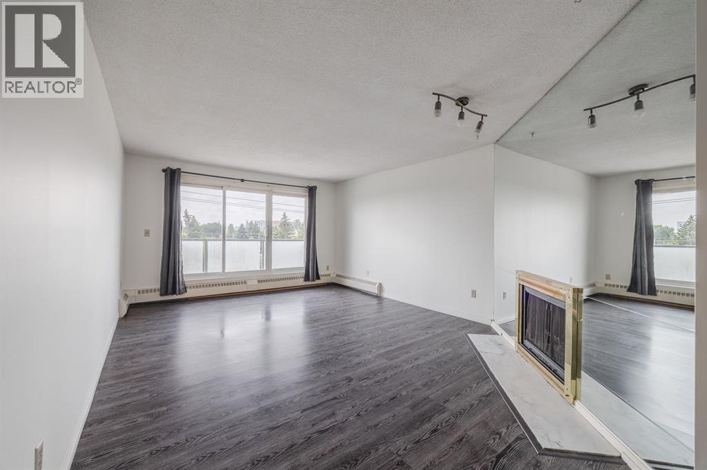417, 333 Garry Crescent NE, Greenview, Calgary photo 3