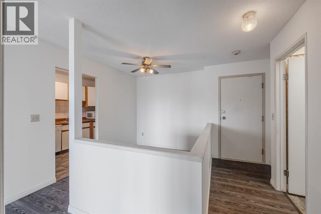 417, 333 Garry Crescent NE, Greenview, Calgary photo 4