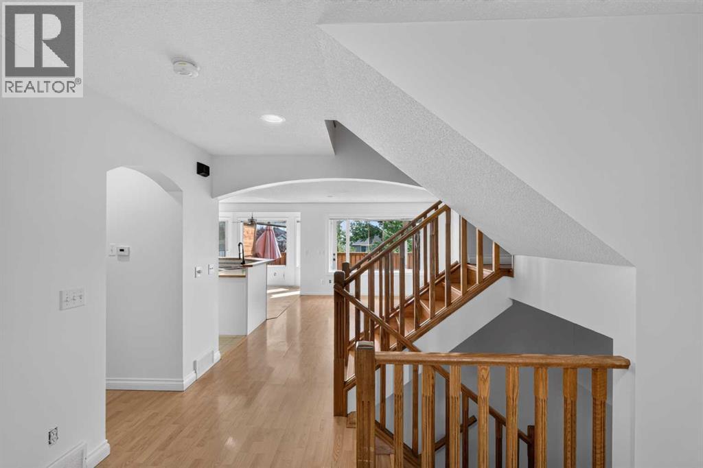 126 Bridlewood Way SW - 12