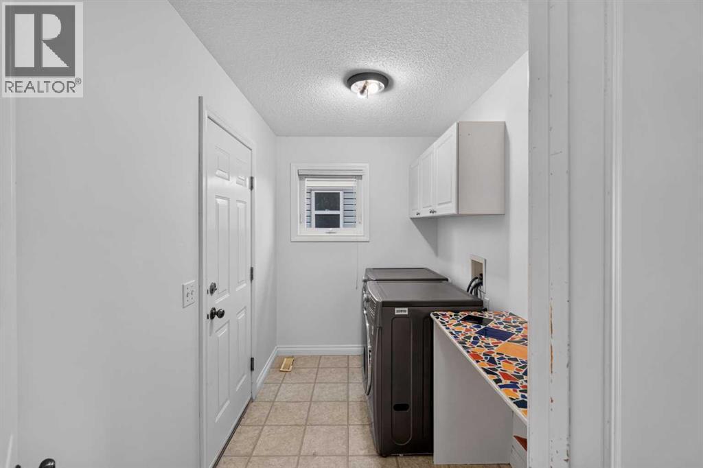 126 Bridlewood Way SW - 14