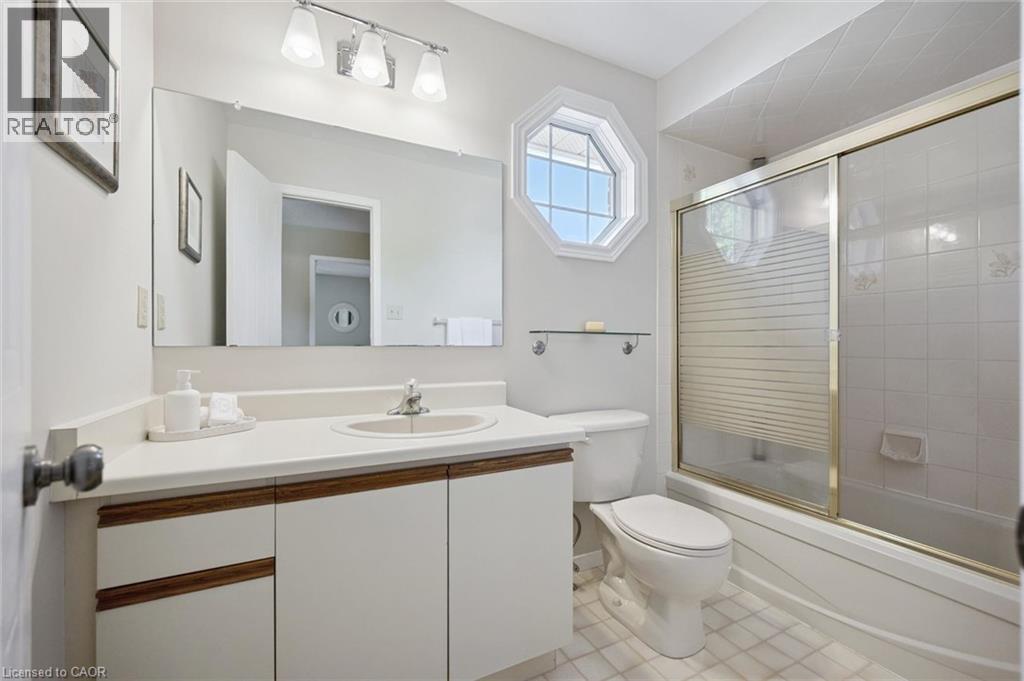 11 BITZER Court - Image 30