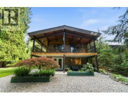 7420 Stampede Trail, Anglemont, BC V0E1M8 Photo 35