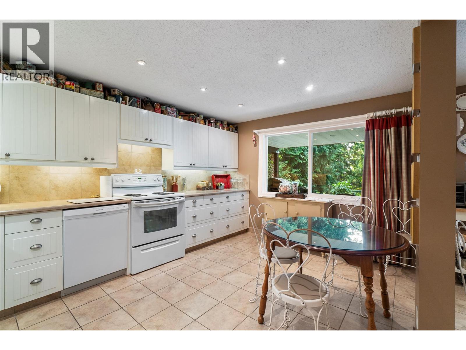 7420 Stampede Trail - 6