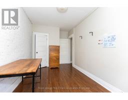 16 (3rd) - 497 Bloor Street W, Toronto, ON M5S1Y2 Photo 18