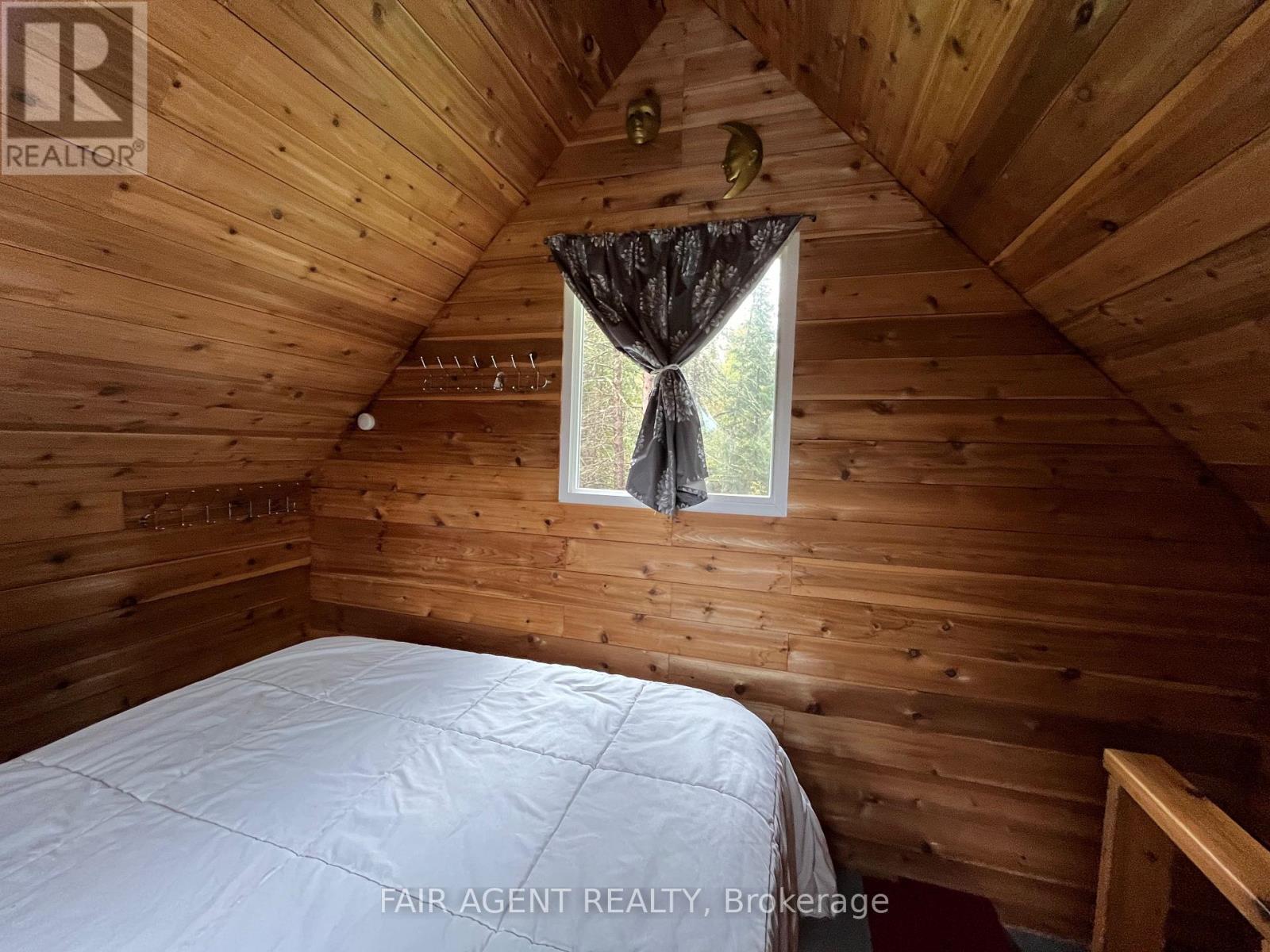 240 GAWLEY ROAD - 12