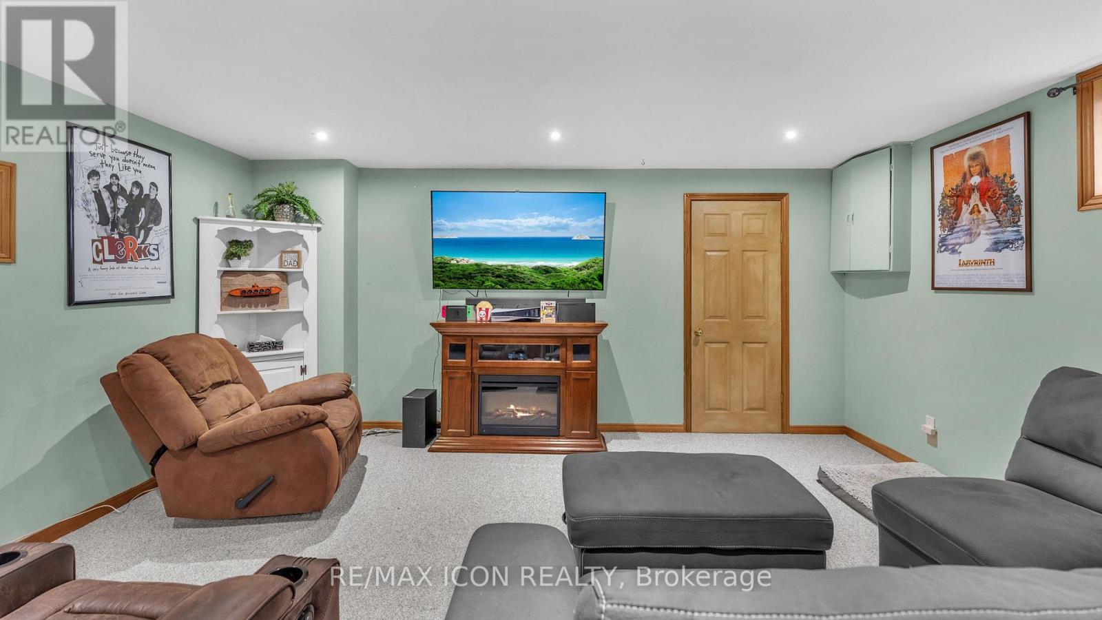 158 BROADWAY STREET - 21