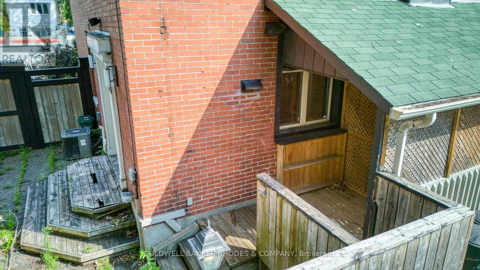 300 ST ANDREW STREET - 20