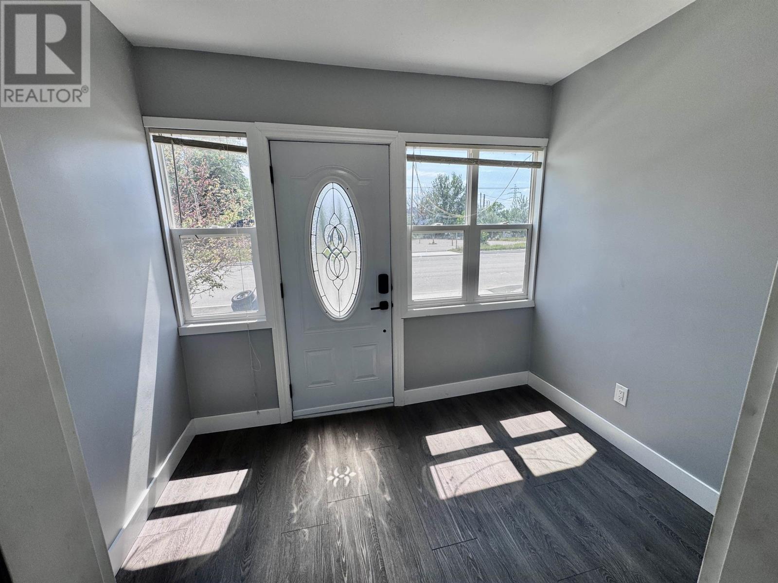 128 Third ST W - 2