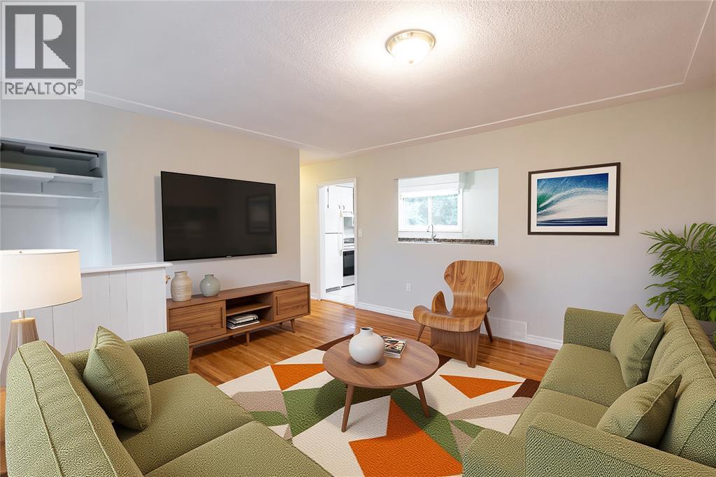 372 VROOM STREET - 5