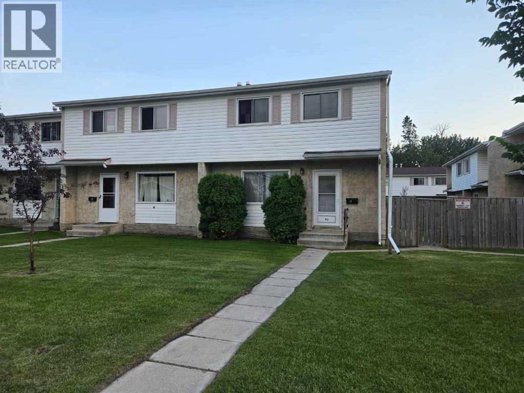 35 Nash, Red Deer