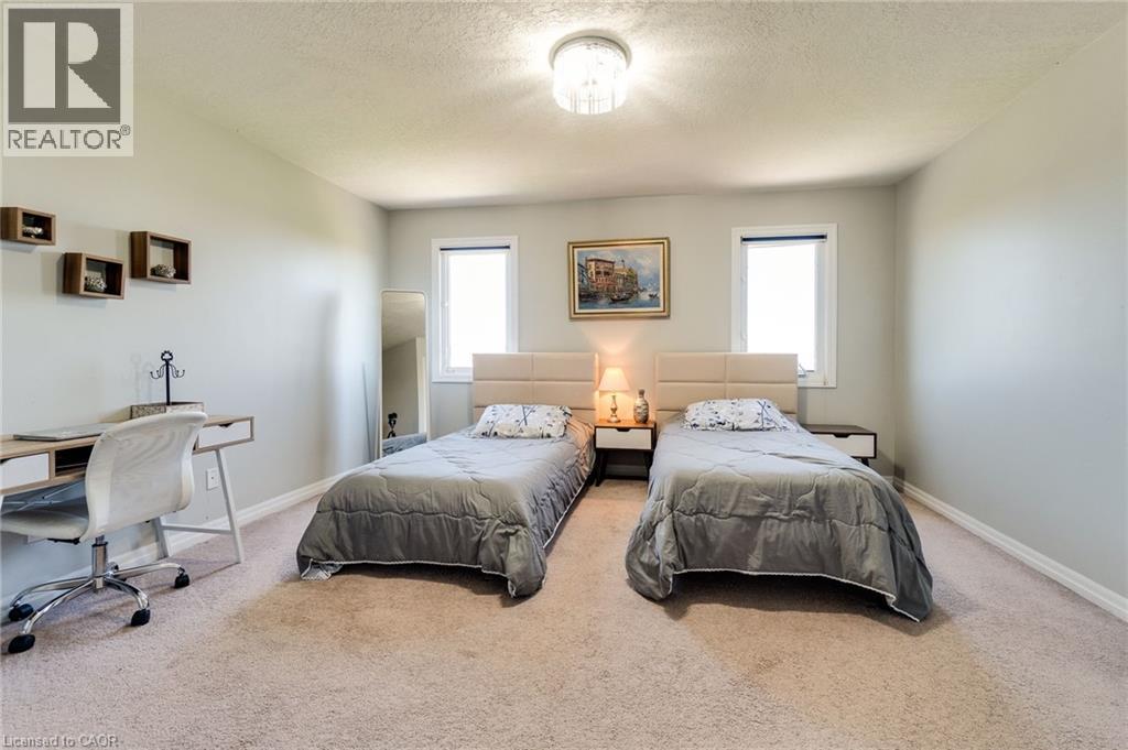 928 DUNBLANE Court - Image 26
