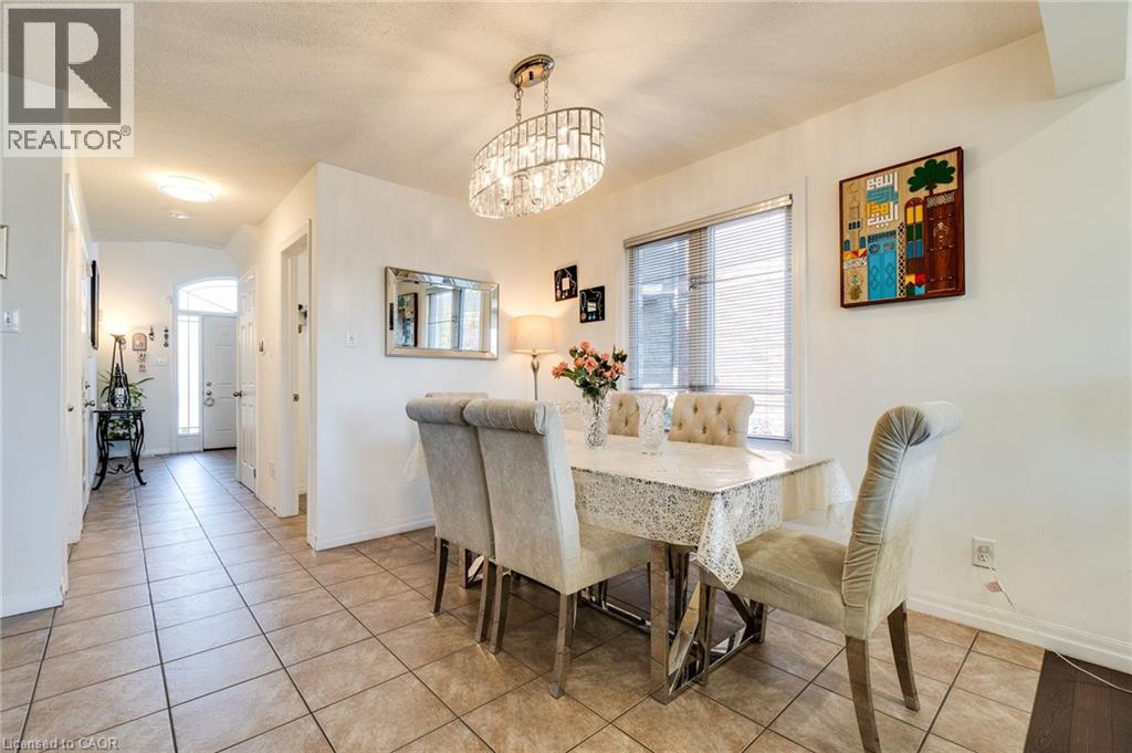 928 DUNBLANE Court - Image 13