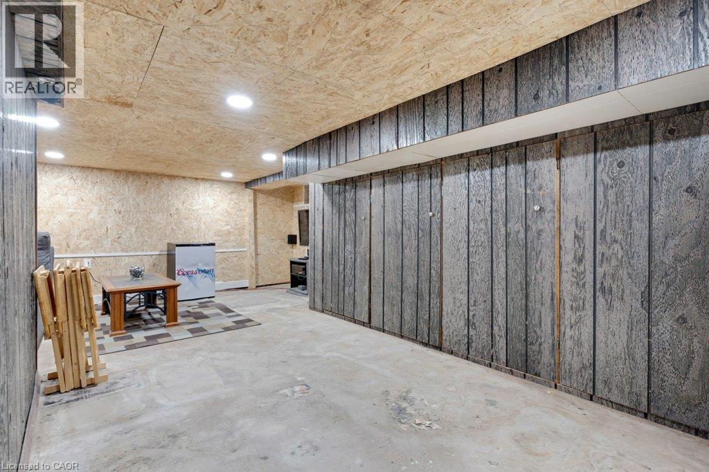 456 MARGARET Street - Image 25