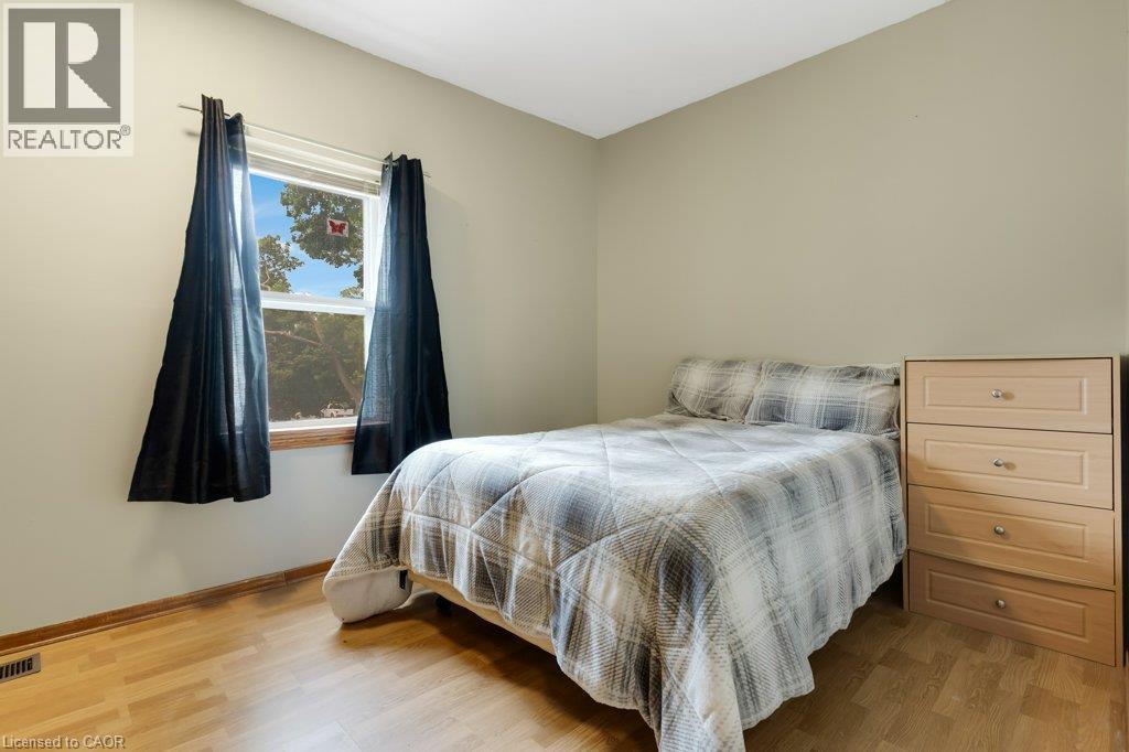 456 MARGARET Street - 18