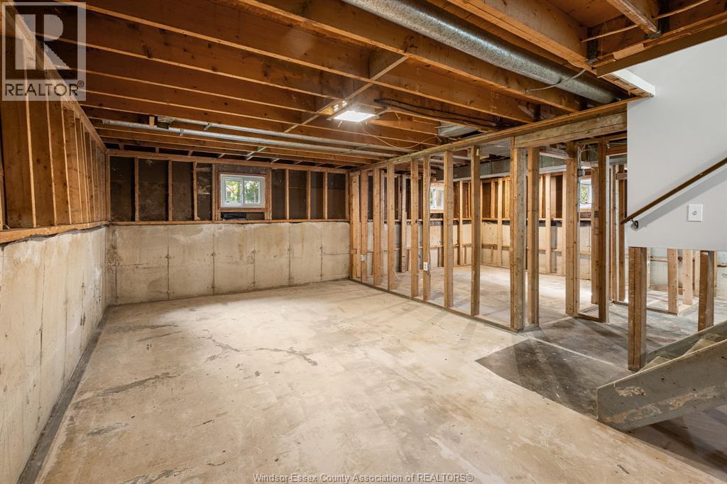 105 KIM COURT - Image 21