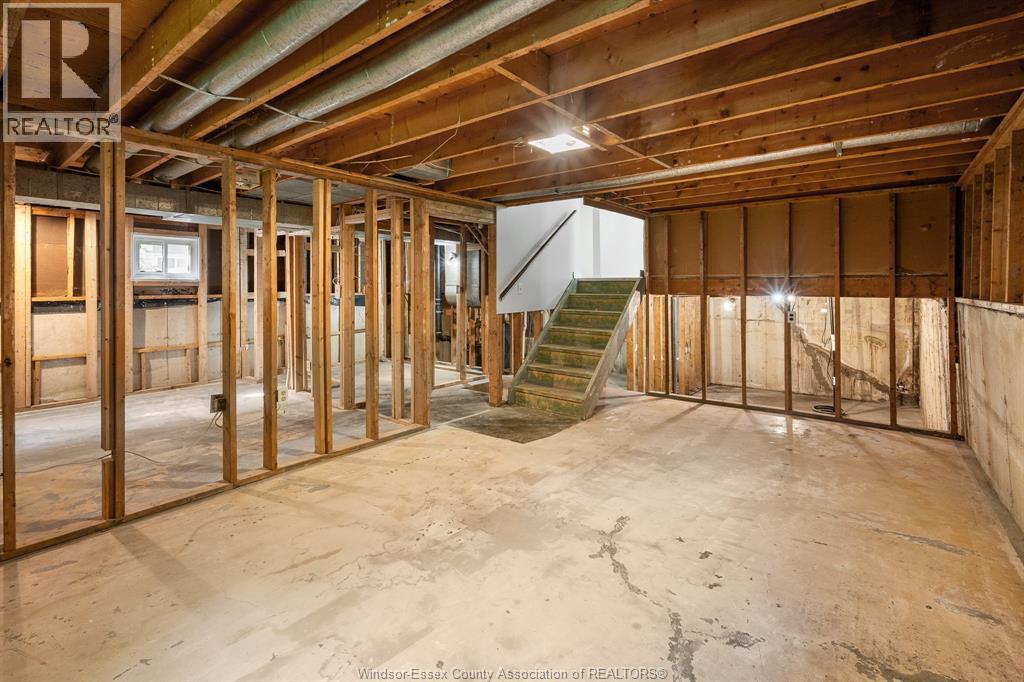 105 KIM COURT - Image 23