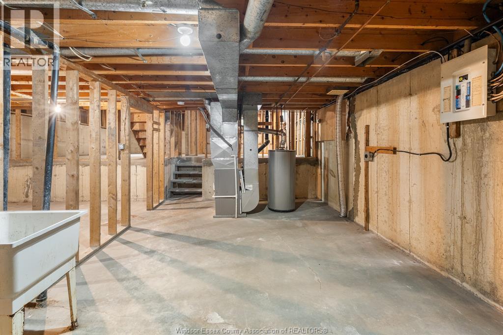 105 KIM COURT - Image 25