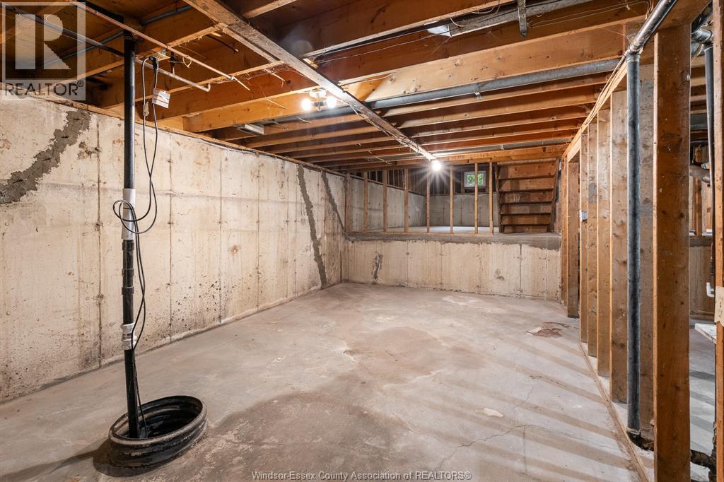 105 KIM COURT - Image 26