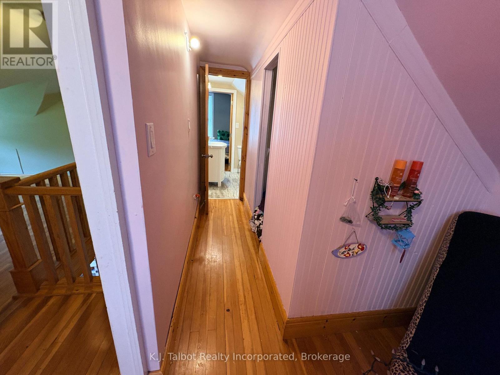 342 JOHN STREET - 28