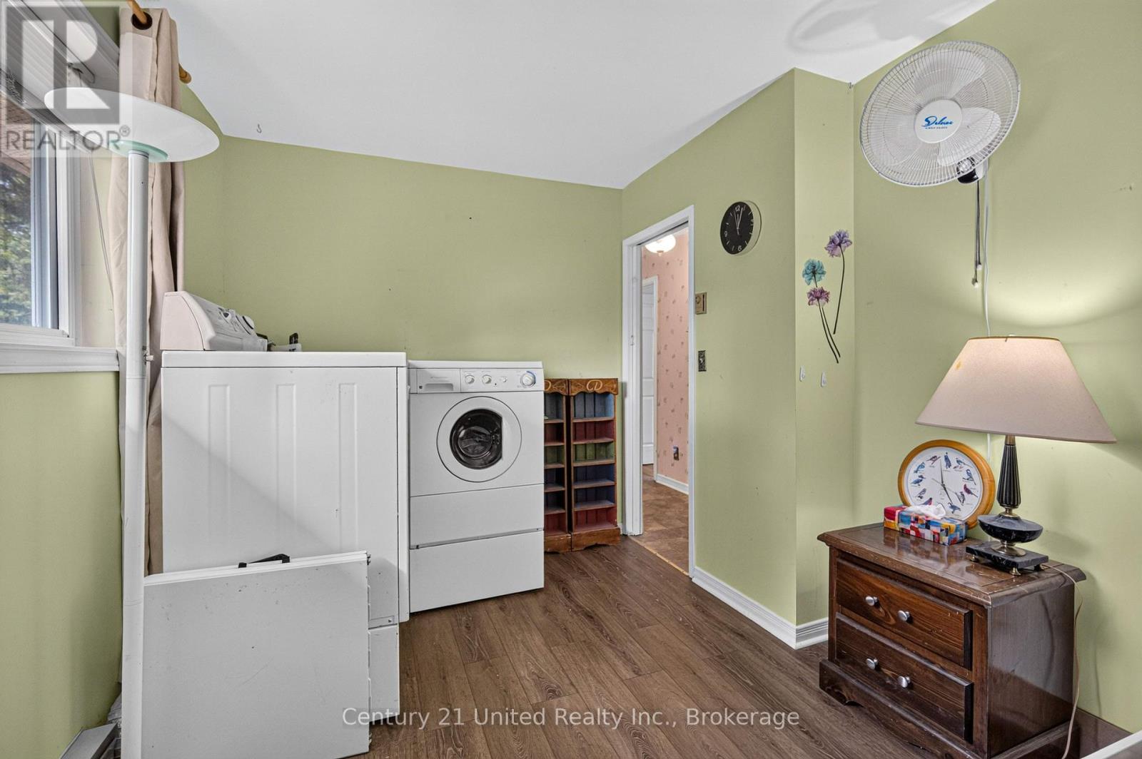 147 CEDAR DRIVE - 21