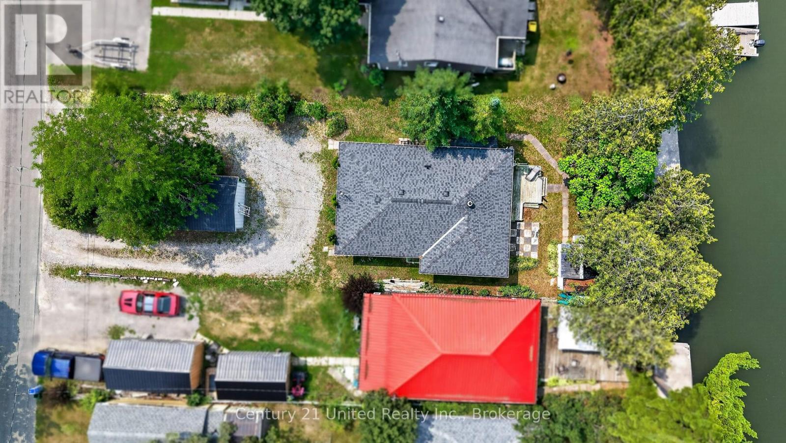 147 CEDAR DRIVE - 31