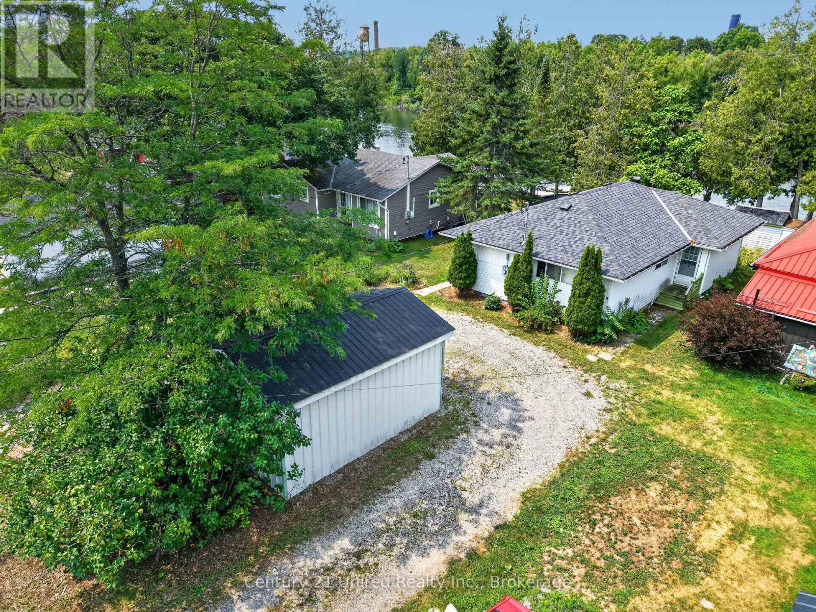 147 CEDAR DRIVE - 33