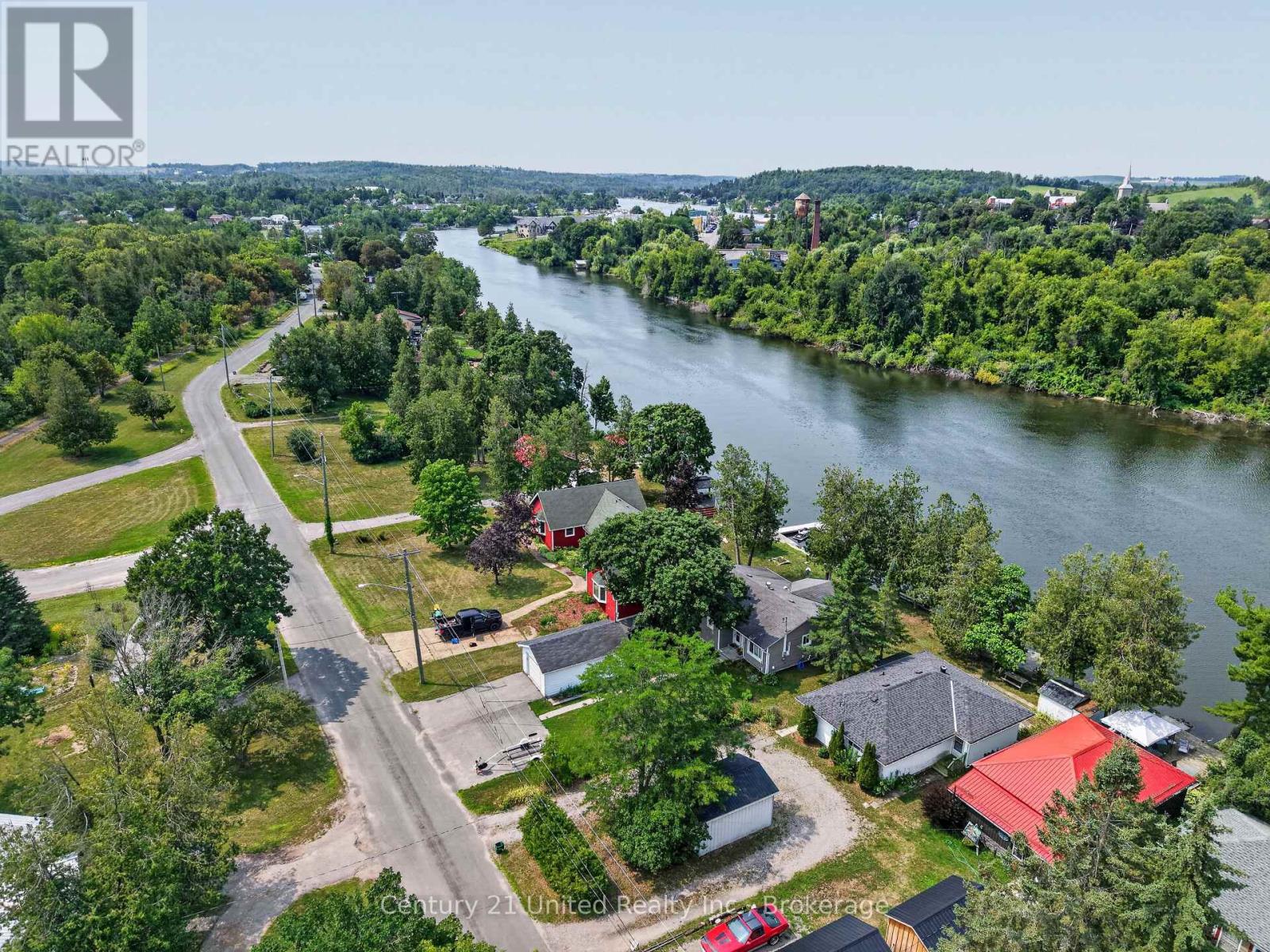 147 CEDAR DRIVE - 5