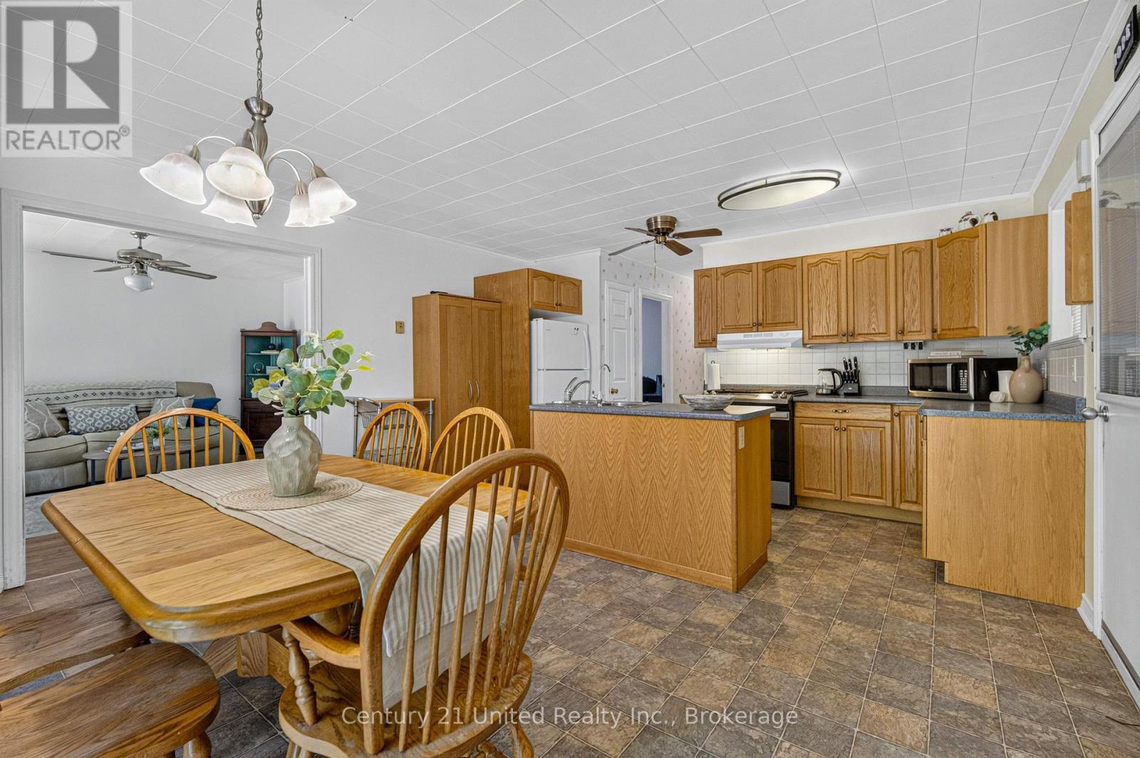 147 CEDAR DRIVE - 8