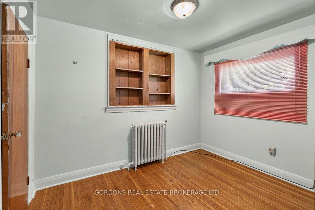132 JOSEPH STREET - 24