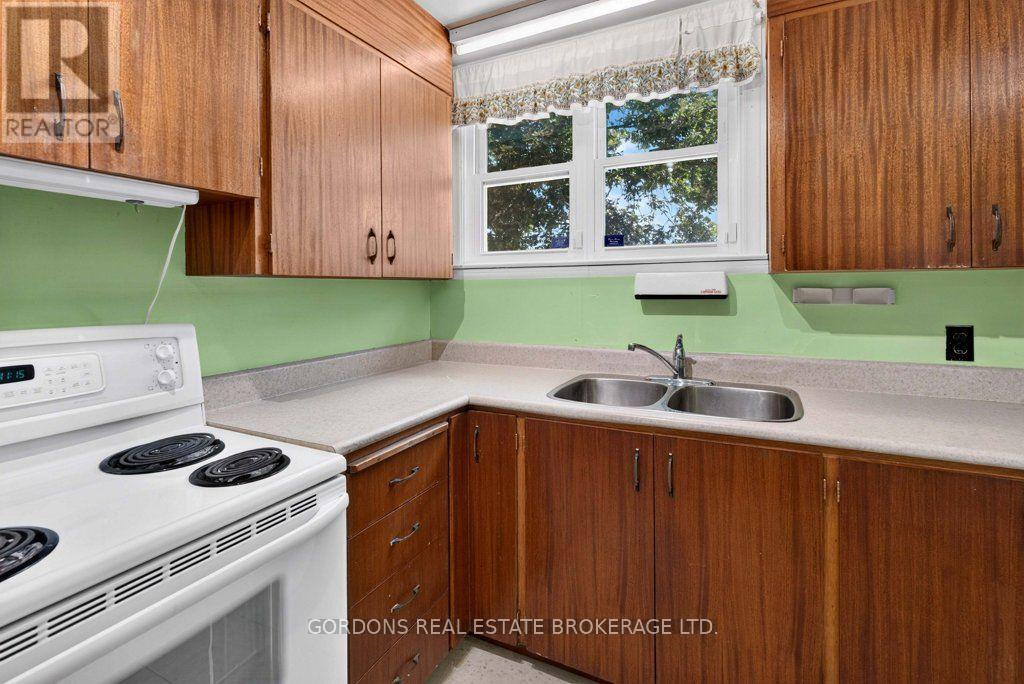 132 JOSEPH STREET - 28