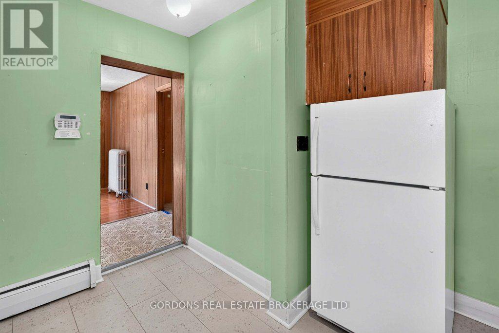 132 JOSEPH STREET - 29