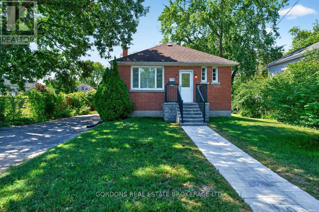 132 JOSEPH STREET - 5