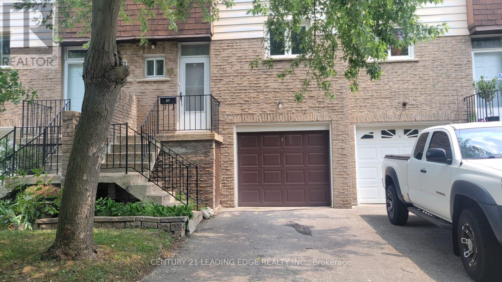 10 - 50 BROOKMILL BOULEVARD, Toronto (L'Amoreaux)