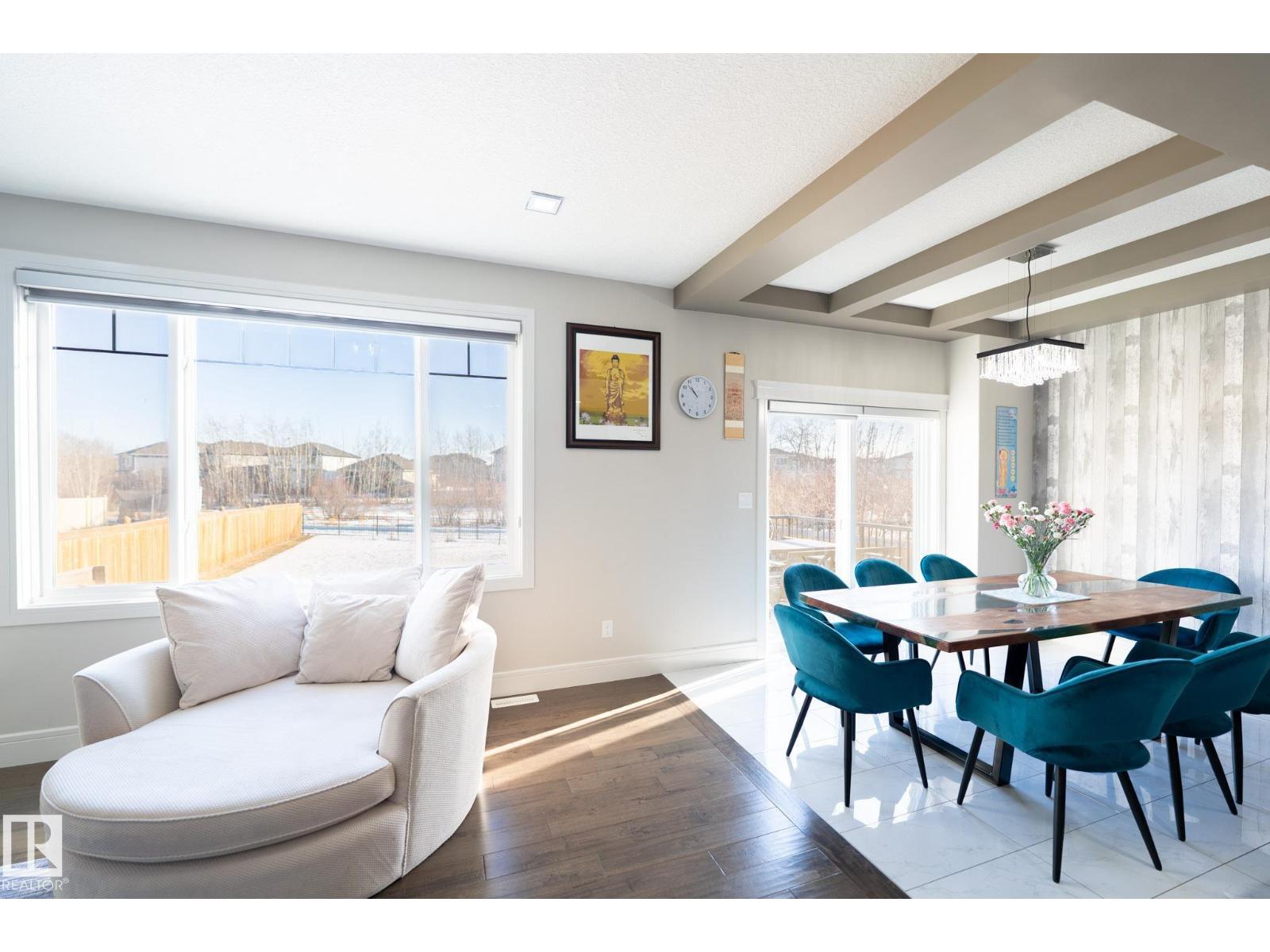 3623 8 ST NW - 10