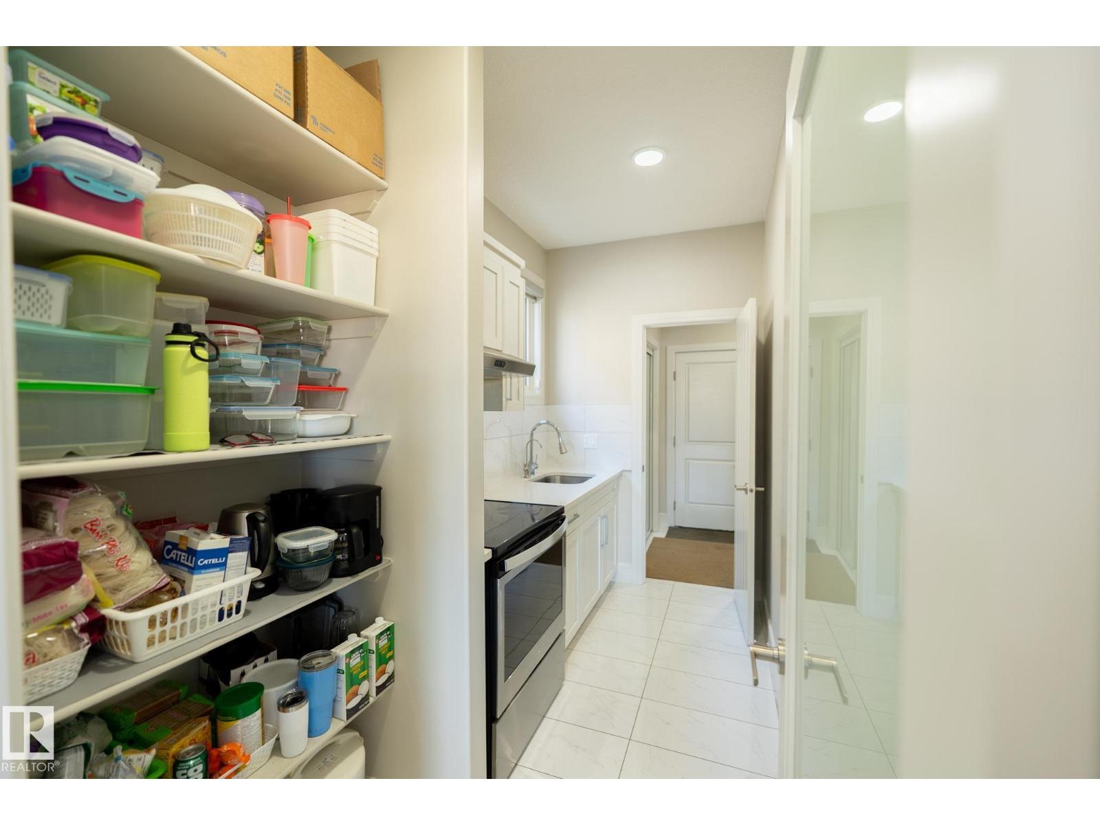 3623 8 ST NW - Image 16