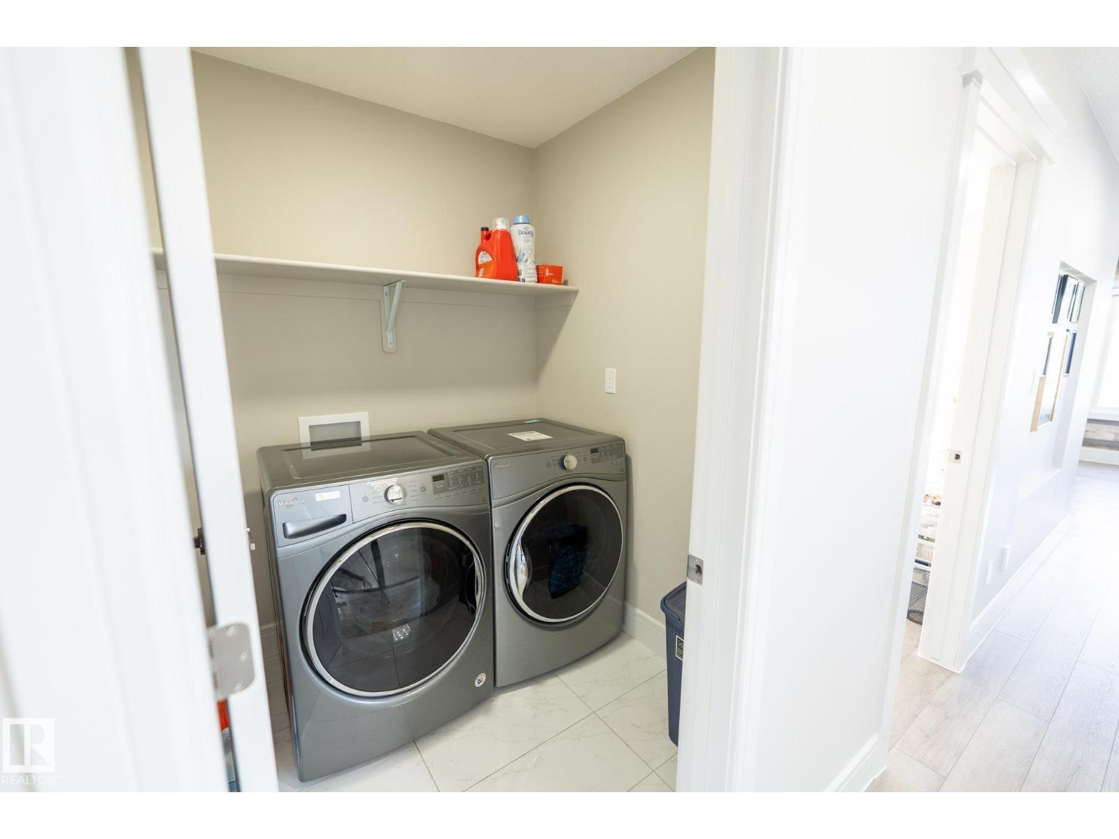 3623 8 ST NW - 32