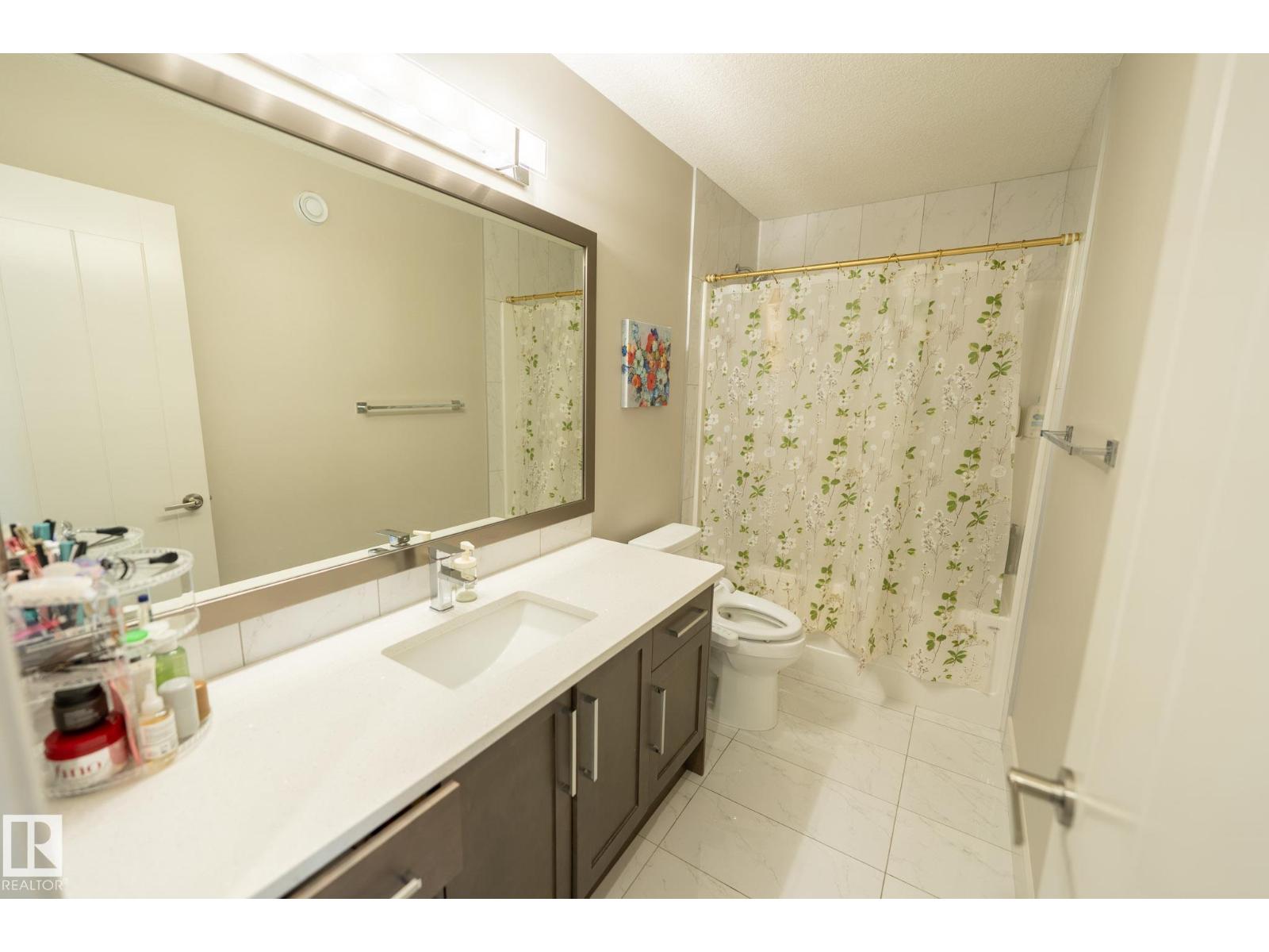 3623 8 ST NW - 33