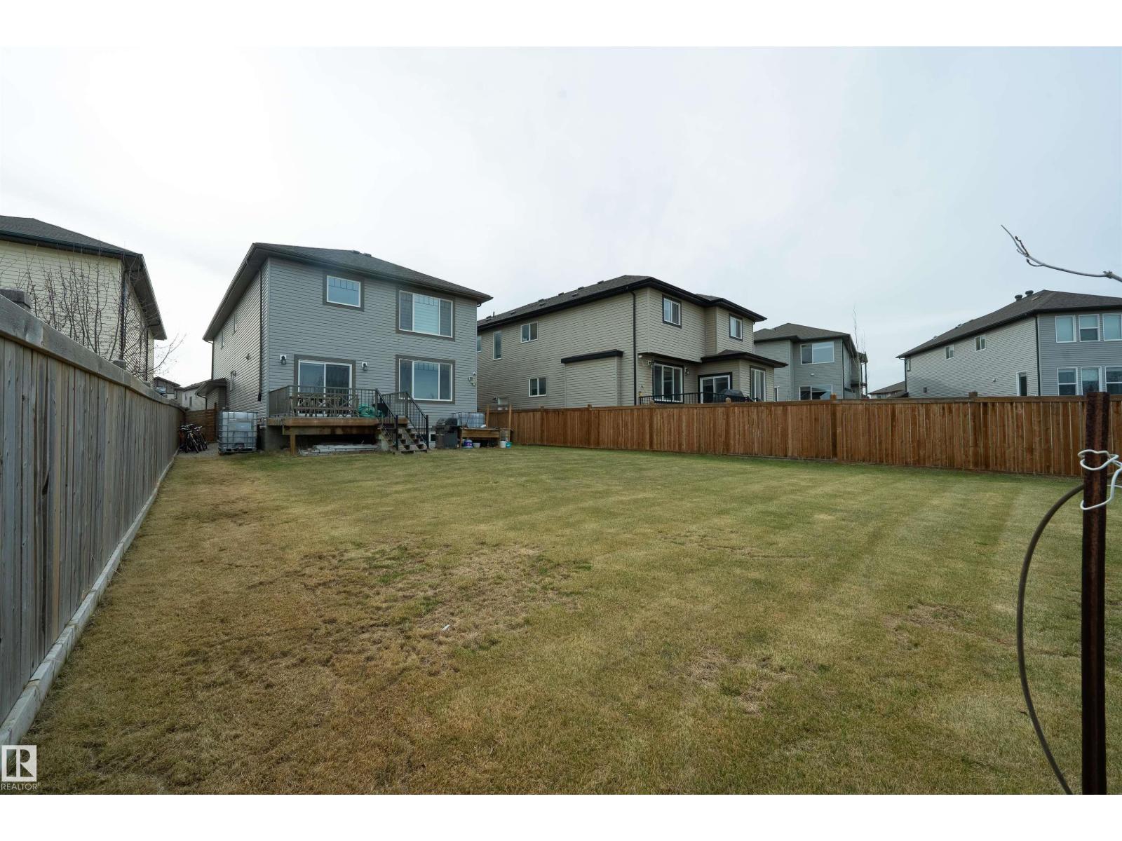 3623 8 ST NW - 40