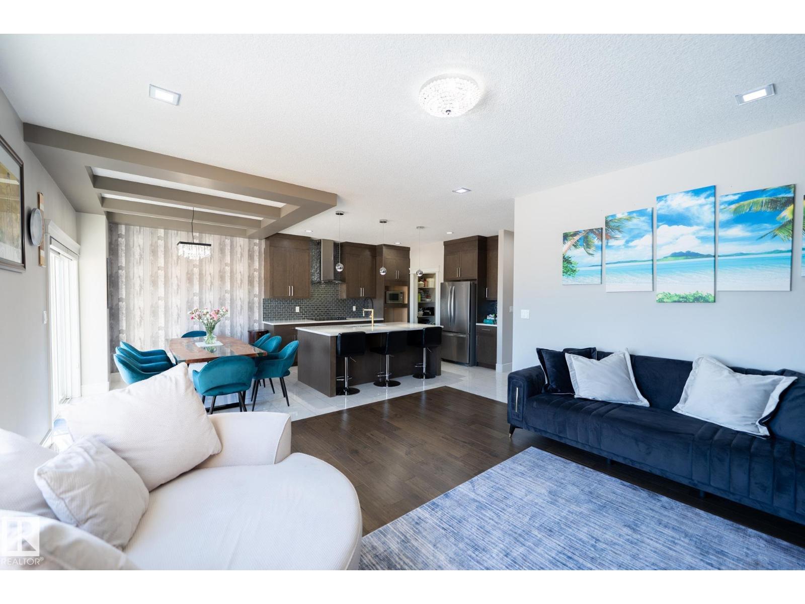 3623 8 ST NW - 9