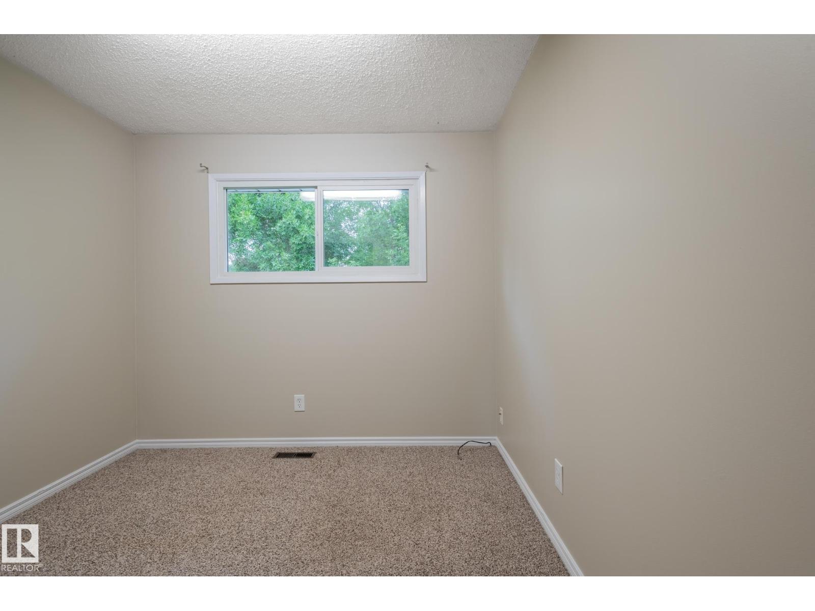 29 Fawcett CR - Image 27