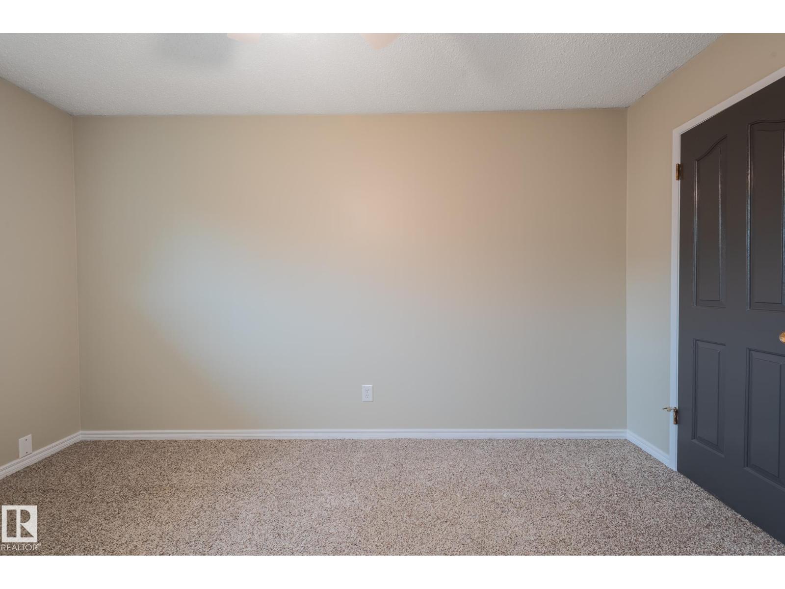 29 Fawcett CR - Image 30
